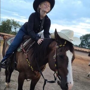 Meet your Posher, Kailey